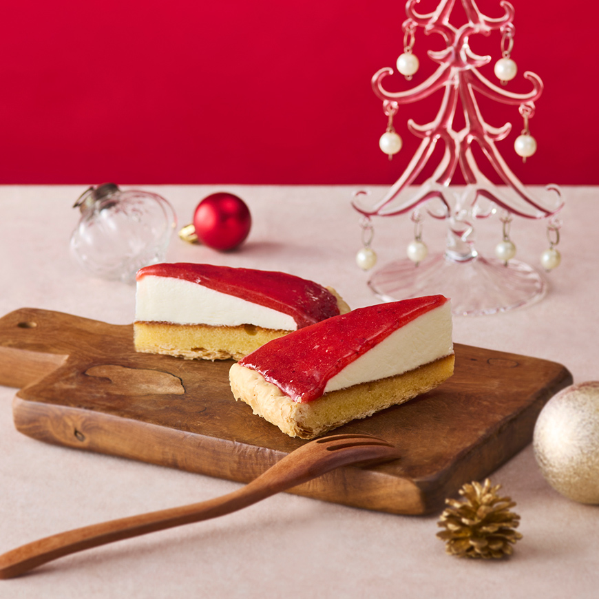 ストロベリーの華やかさとまろやかなチーズ